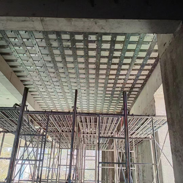 河南圣德康复医院结构梁板粘钢加固
